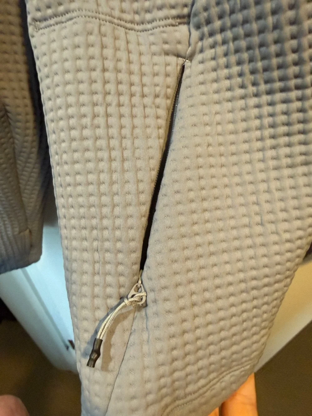 lululemon athletica Men's Light Gray Waffle Quarter-Zip Pullover - Picture 3 of 8